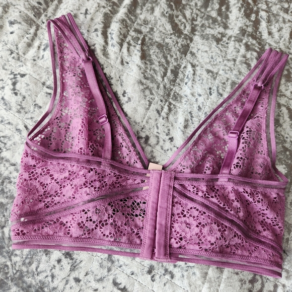 2/$25 Victoria’s Secret bralette bra - Picture 4 of 8
